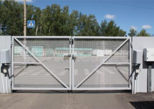 Распашные ворота для заграждения МАХАОН-Практика